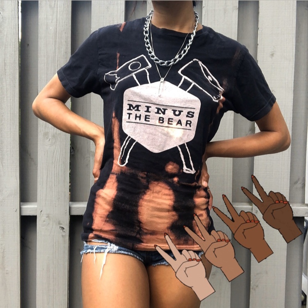 minus the bear hatchet 🪓 tee